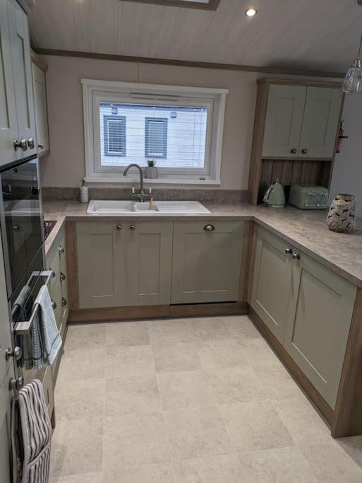 Kingfisher Lodge Woodhall Spa Bagian luar foto